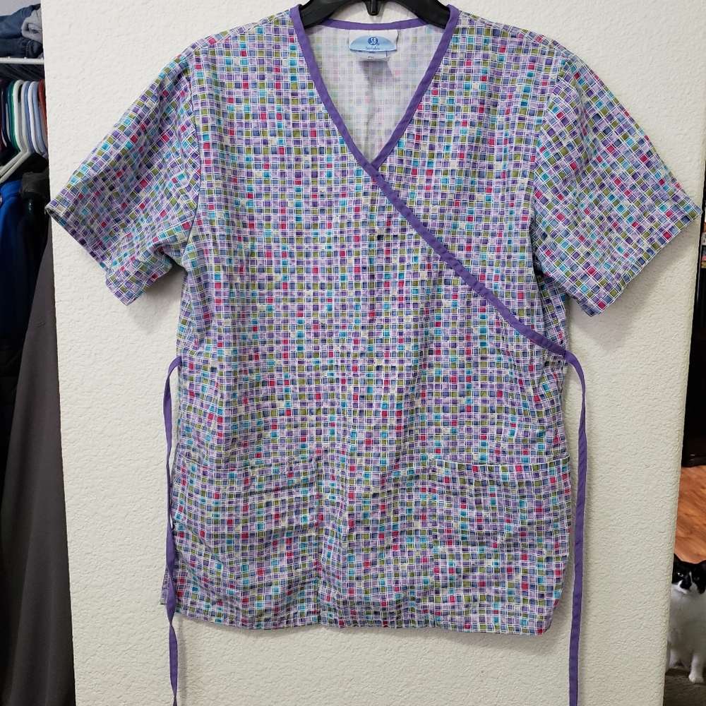 Scrub top